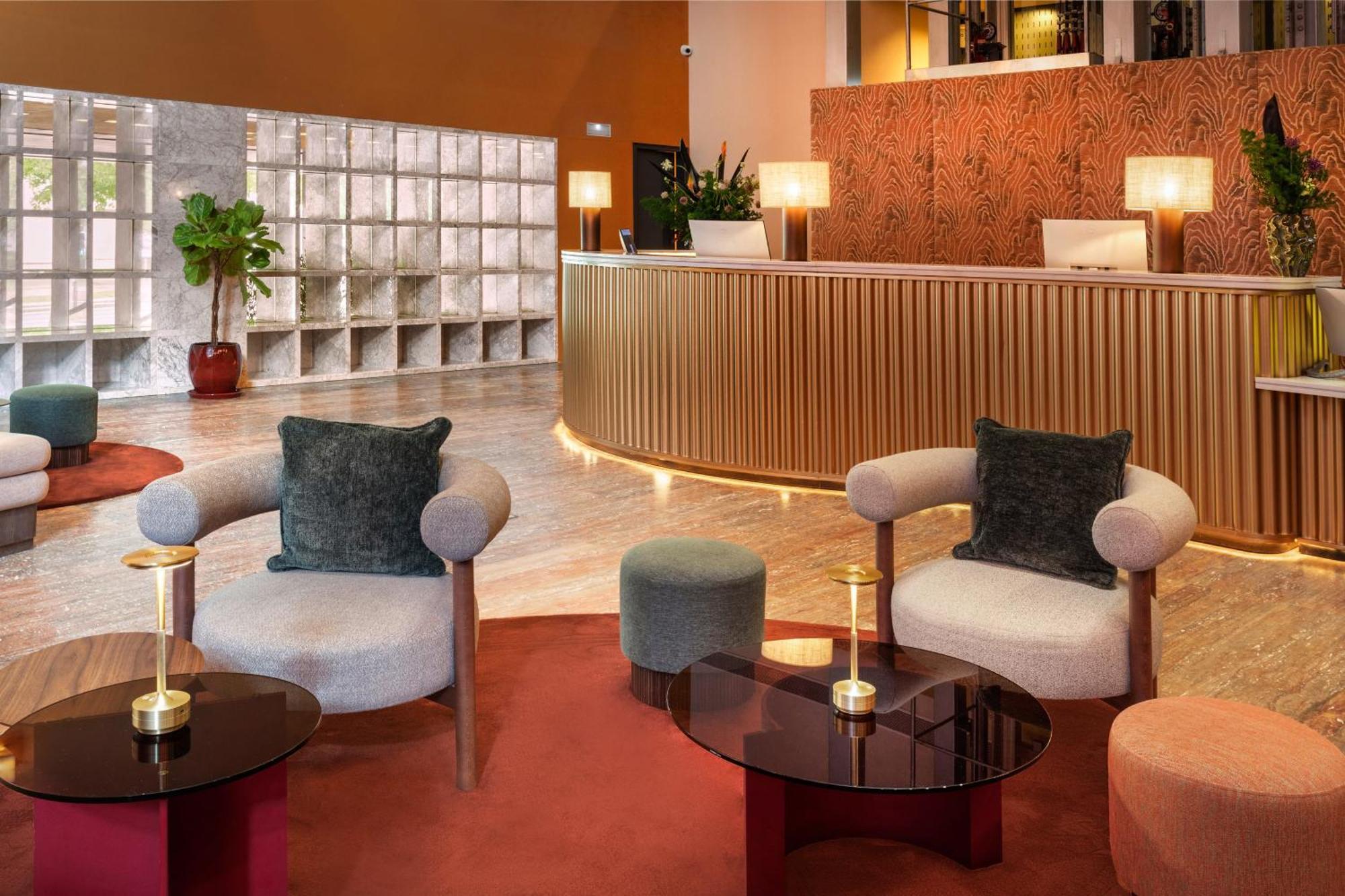 Hotel Meliá Bilbao Esterno foto The lobby of the hotel